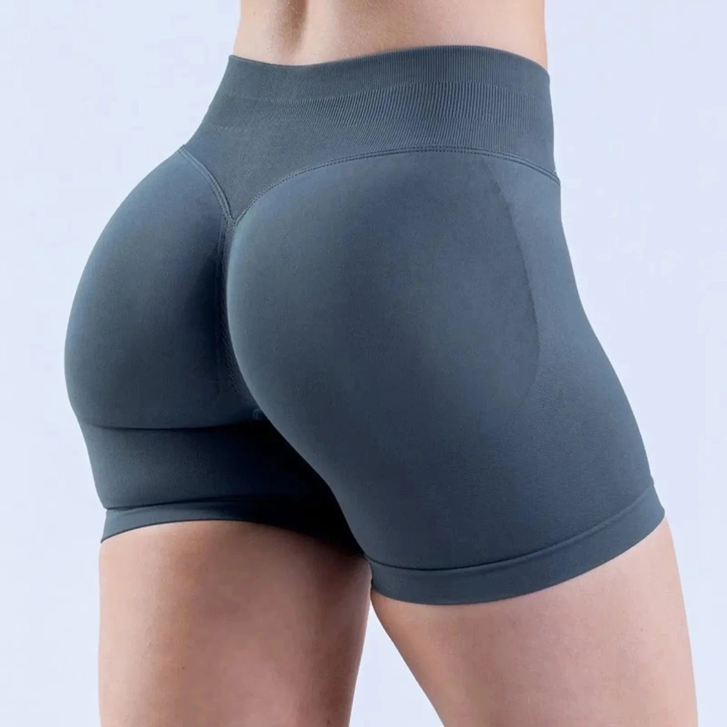 Gym Woman Scrunch Sports Shorts
