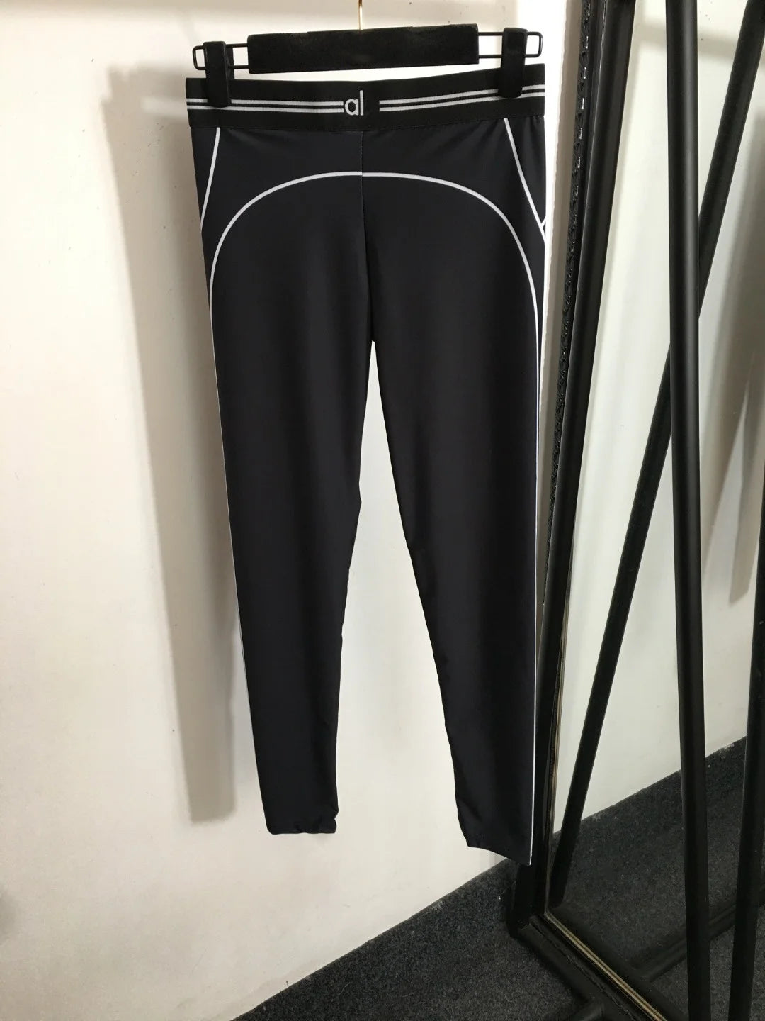 Yoga Set Tank Top and Leggings