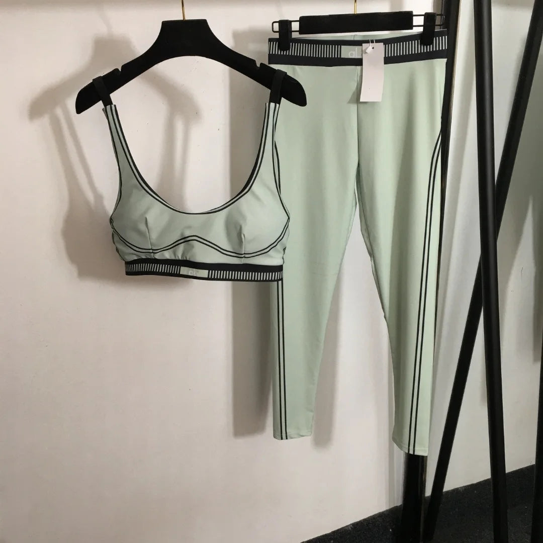 Yoga Set Tank Top and Leggings