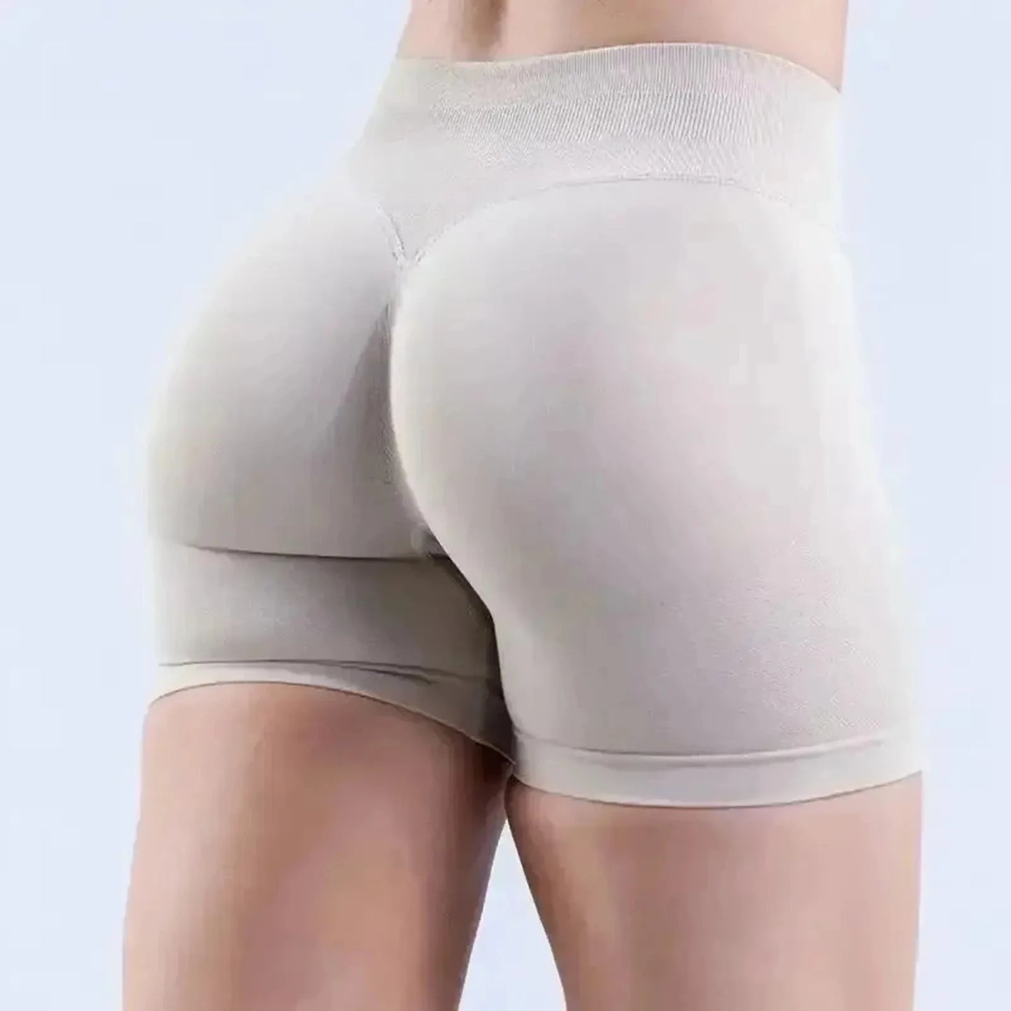 Gym Woman Scrunch Sports Shorts