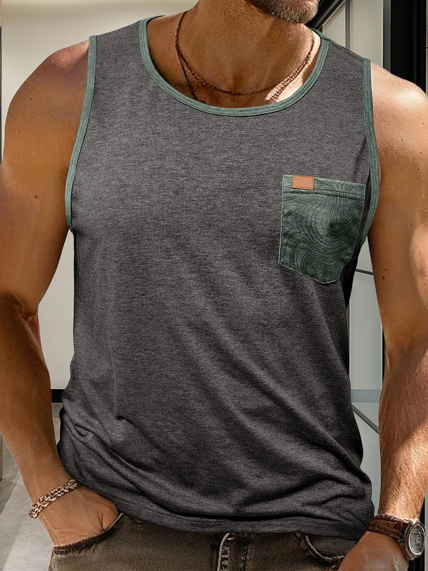 Men Sleeveless Crew Neck