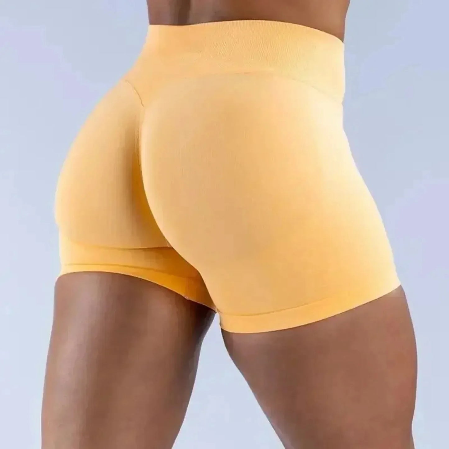 Gym Woman Scrunch Sports Shorts